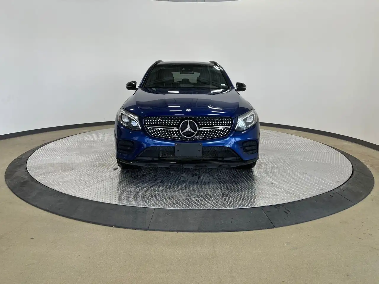 Mercedes-Benz GLC fotografie Mercedes-Benz GLC
