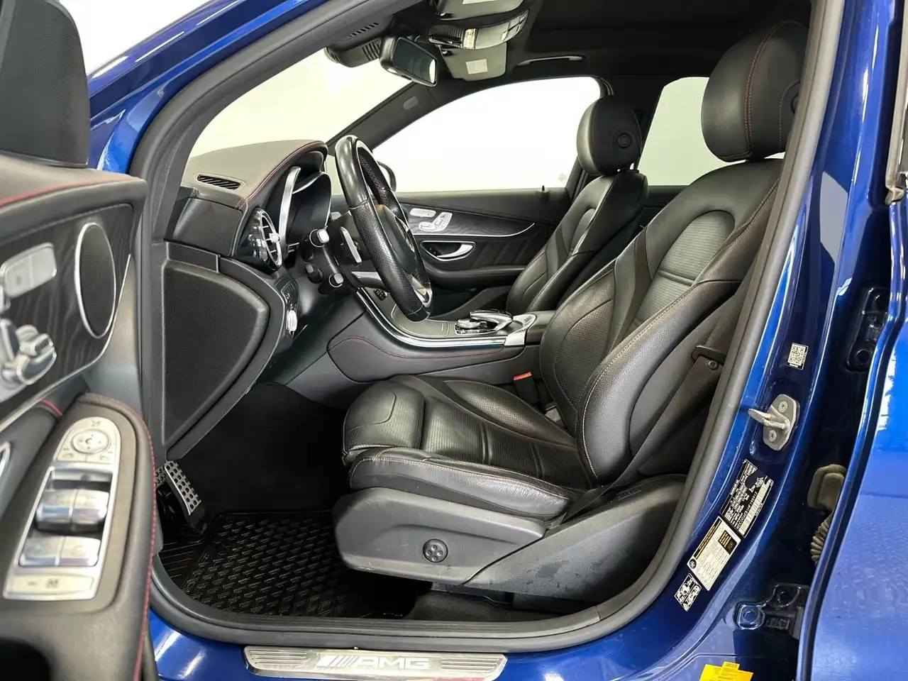 Mercedes-Benz GLC fotografie Mercedes-Benz GLC