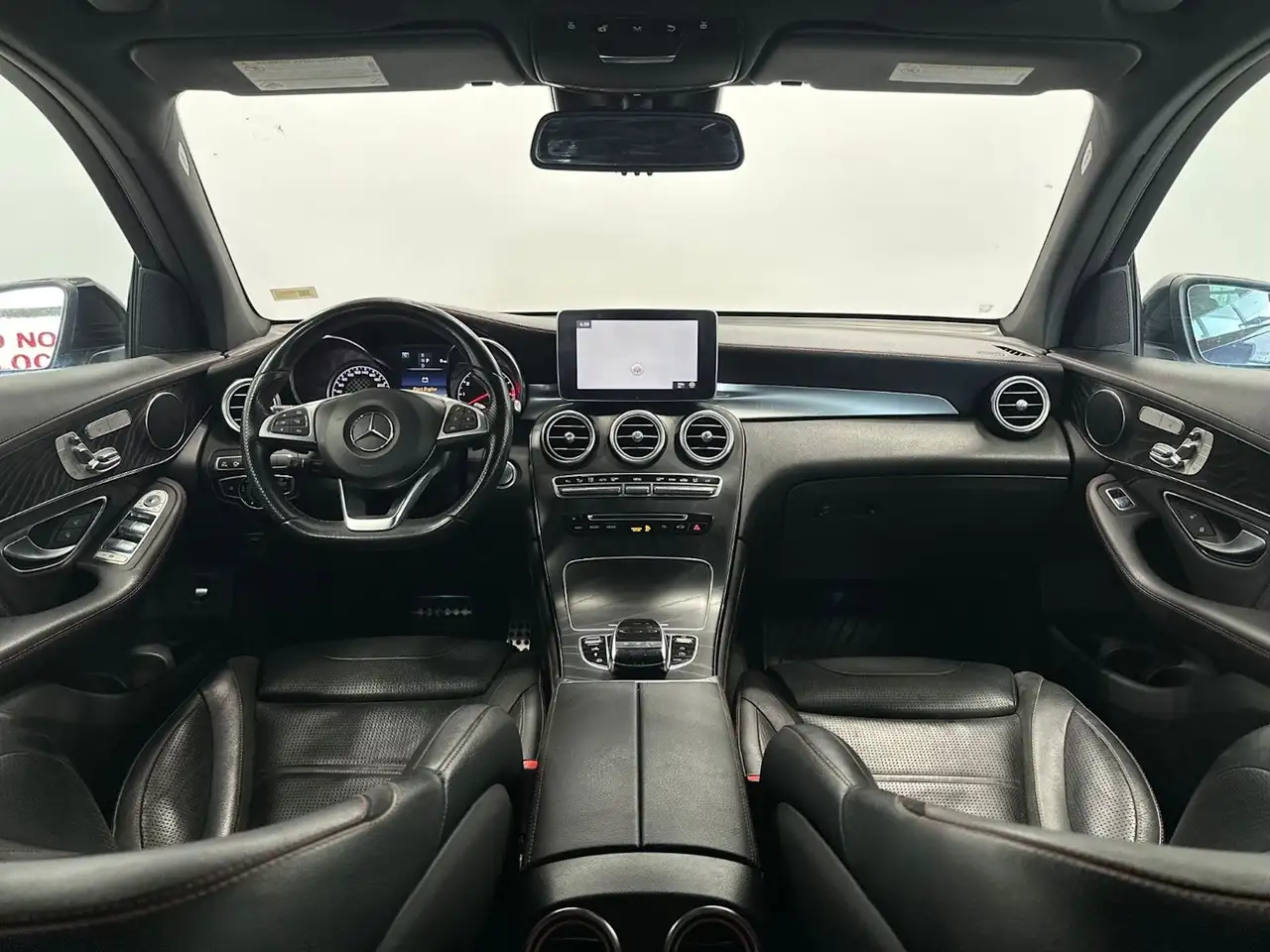 Mercedes-Benz GLC fotografie Mercedes-Benz GLC