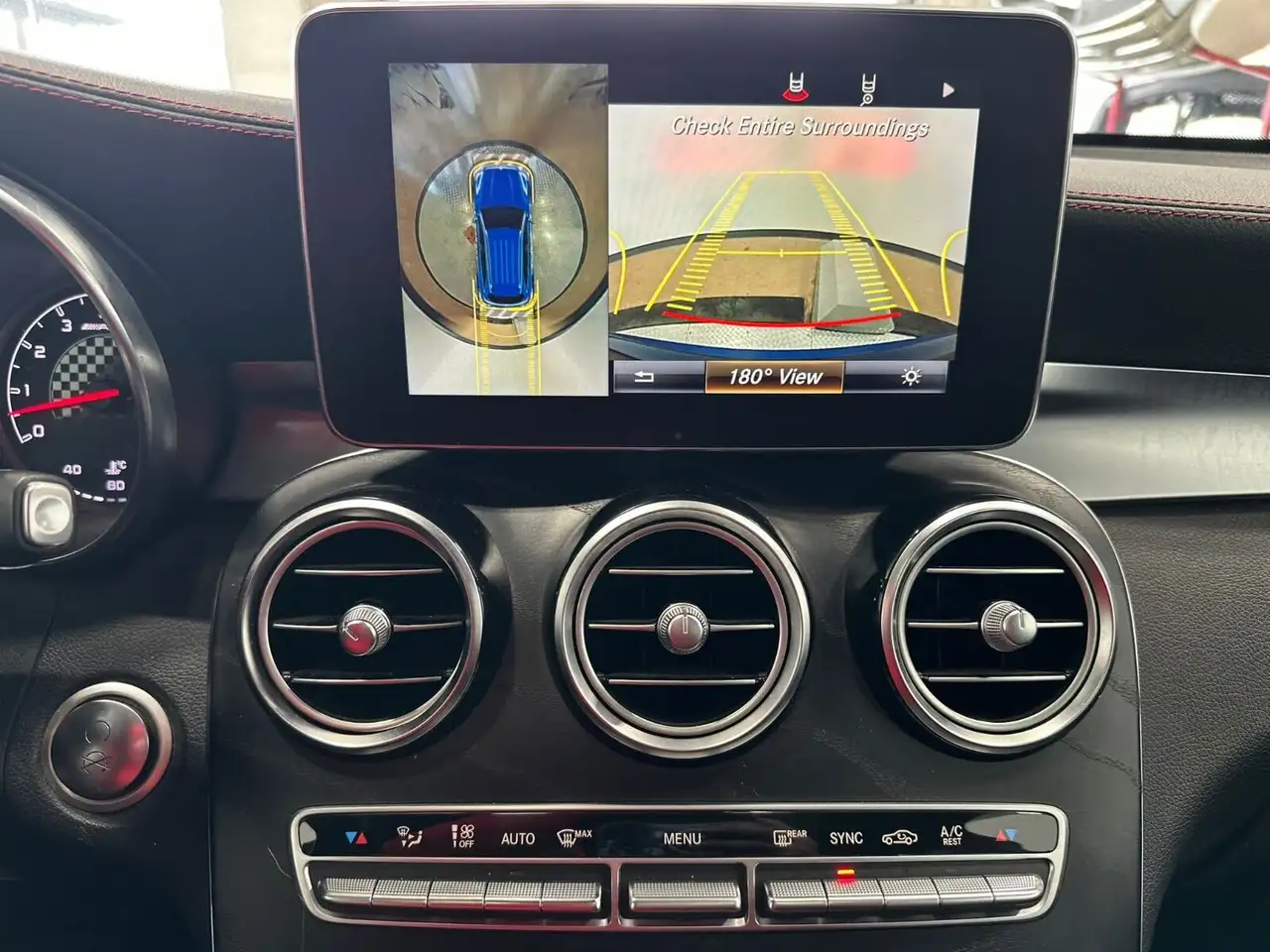 Mercedes-Benz GLC fotografie Mercedes-Benz GLC