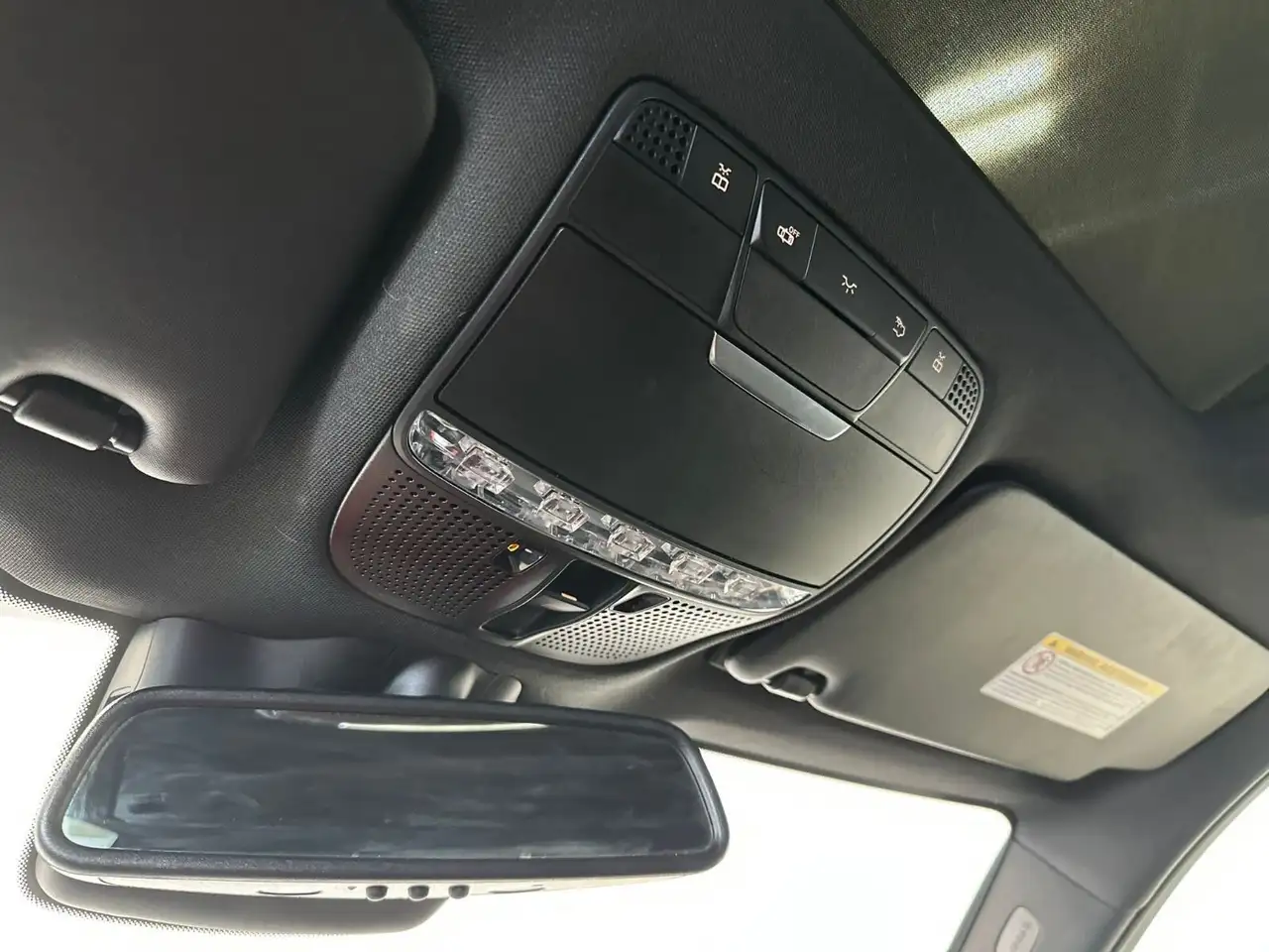 Mercedes-Benz GLC fotografie Mercedes-Benz GLC
