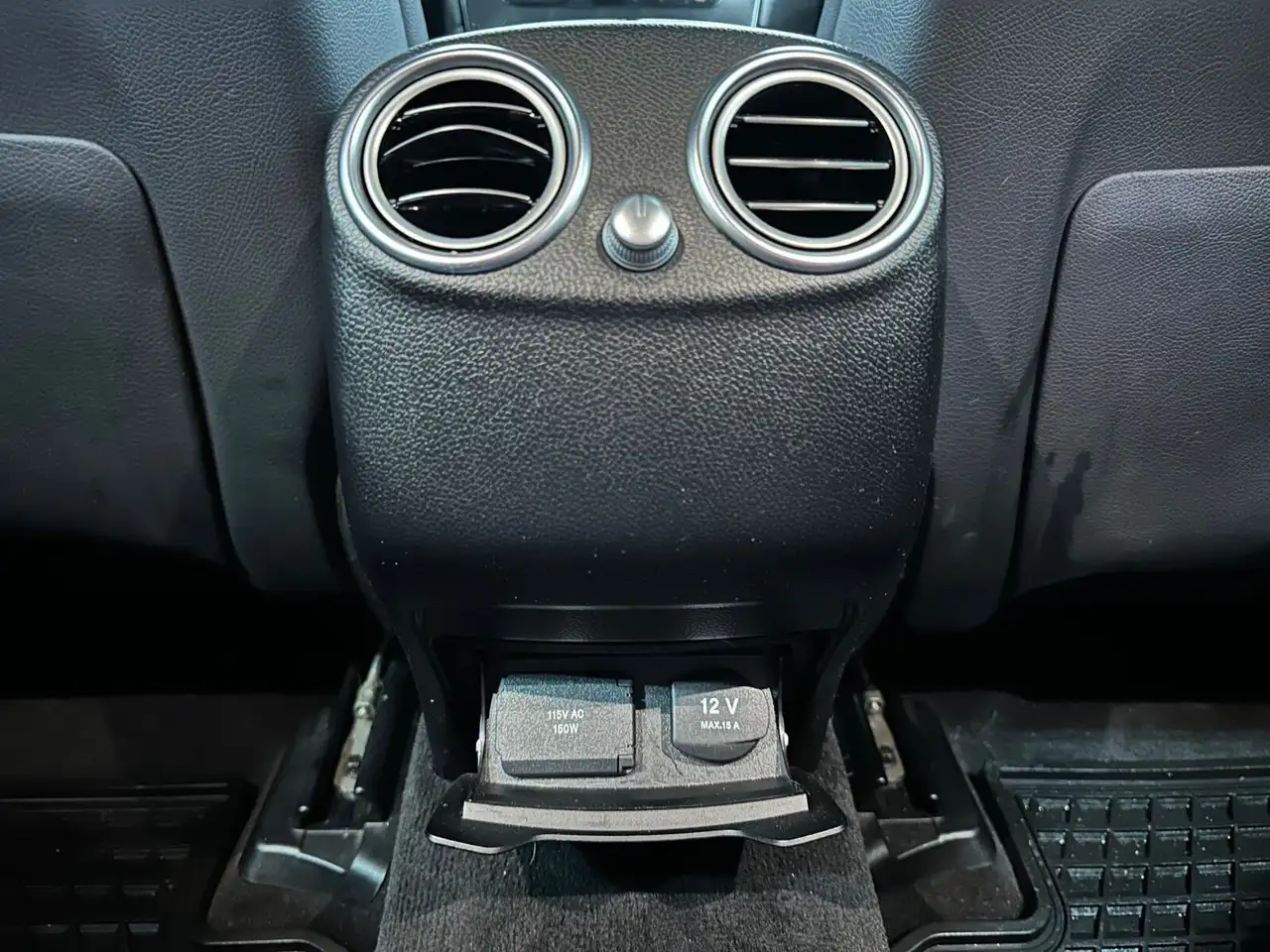Mercedes-Benz GLC fotografie Mercedes-Benz GLC