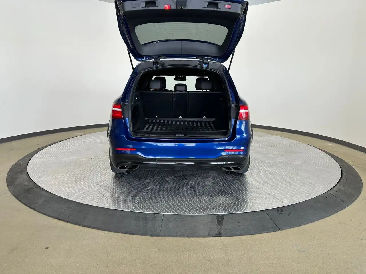 Mercedes-Benz GLC fotografie Mercedes-Benz GLC