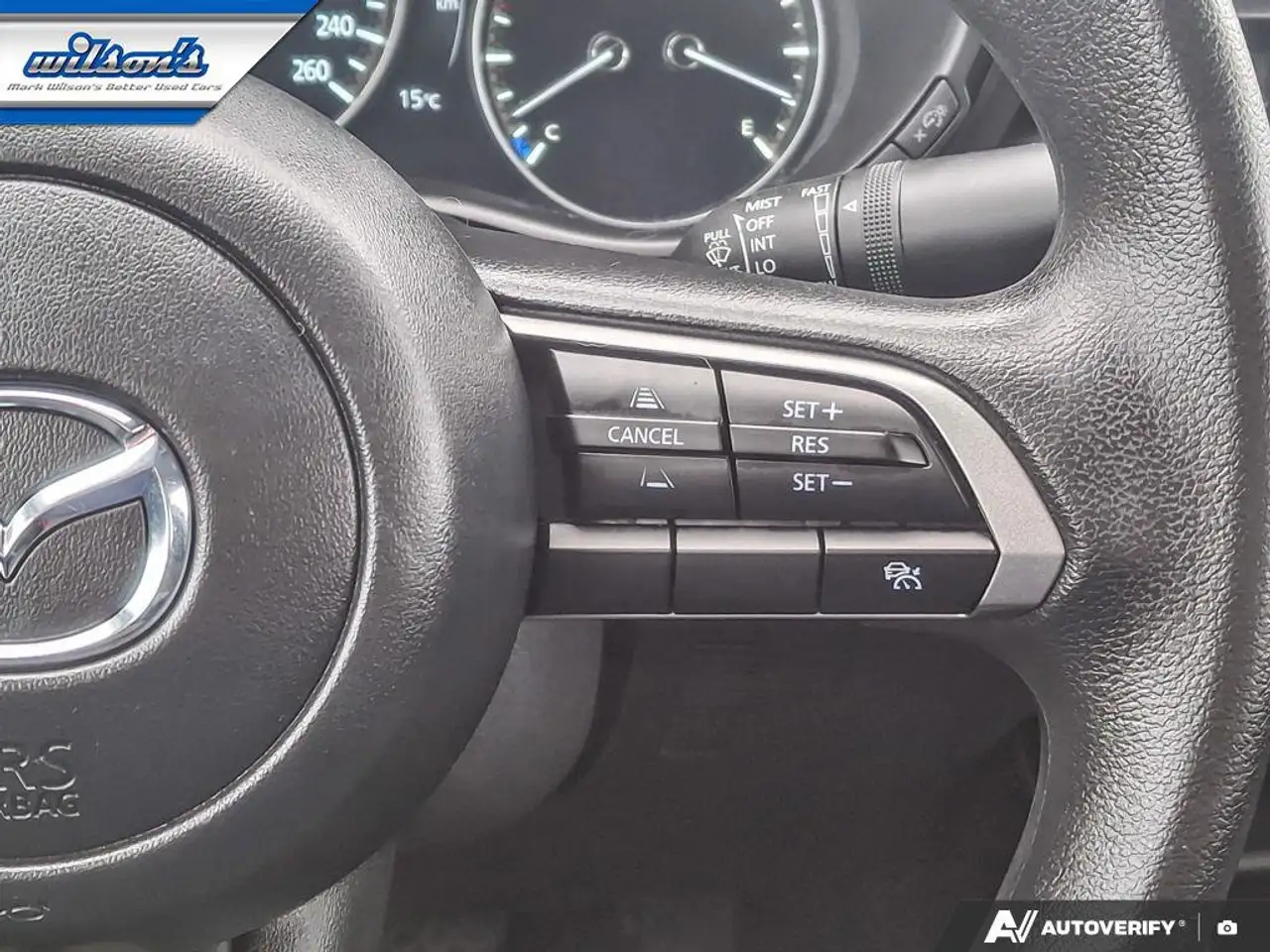Mazda 3 снимка Mazda 3