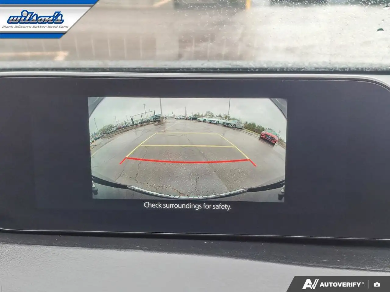 Mazda 3 снимка Mazda 3