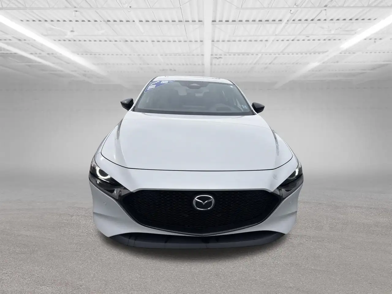 Mazda 3 снимка Mazda 3