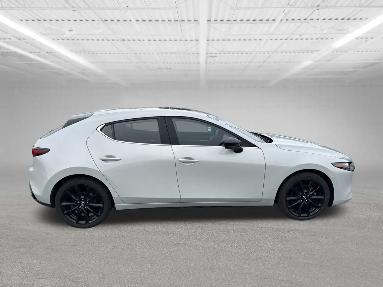 Mazda 3 снимка Mazda 3