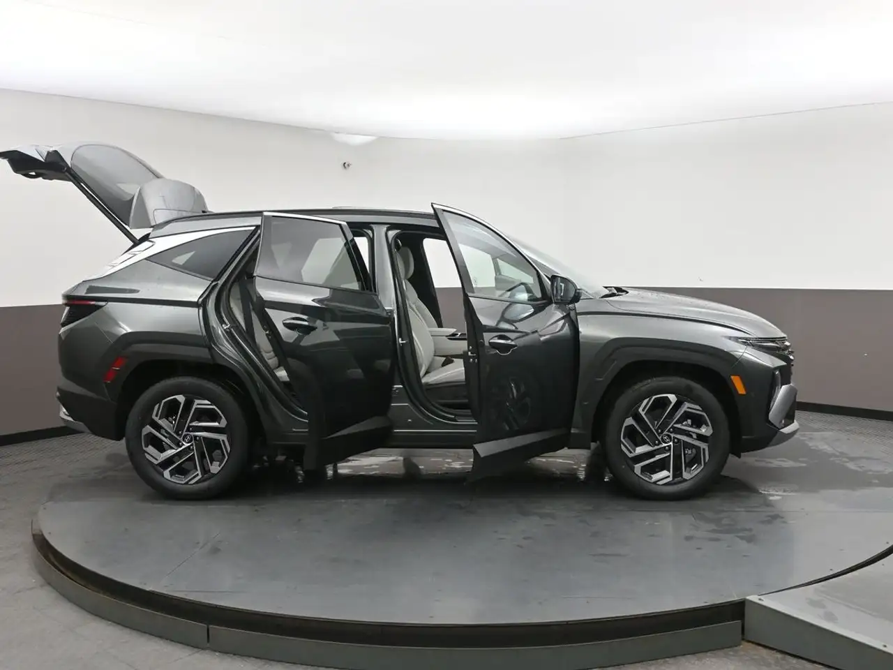Hyundai TUCSON снимка Hyundai TUCSON