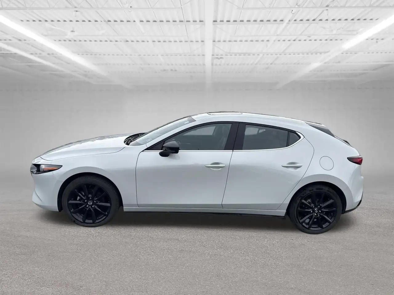 Mazda 3 снимка Mazda 3