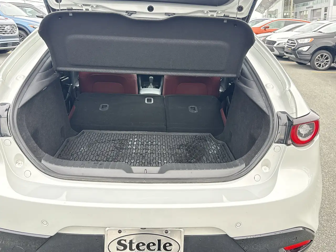 Mazda 3 снимка Mazda 3