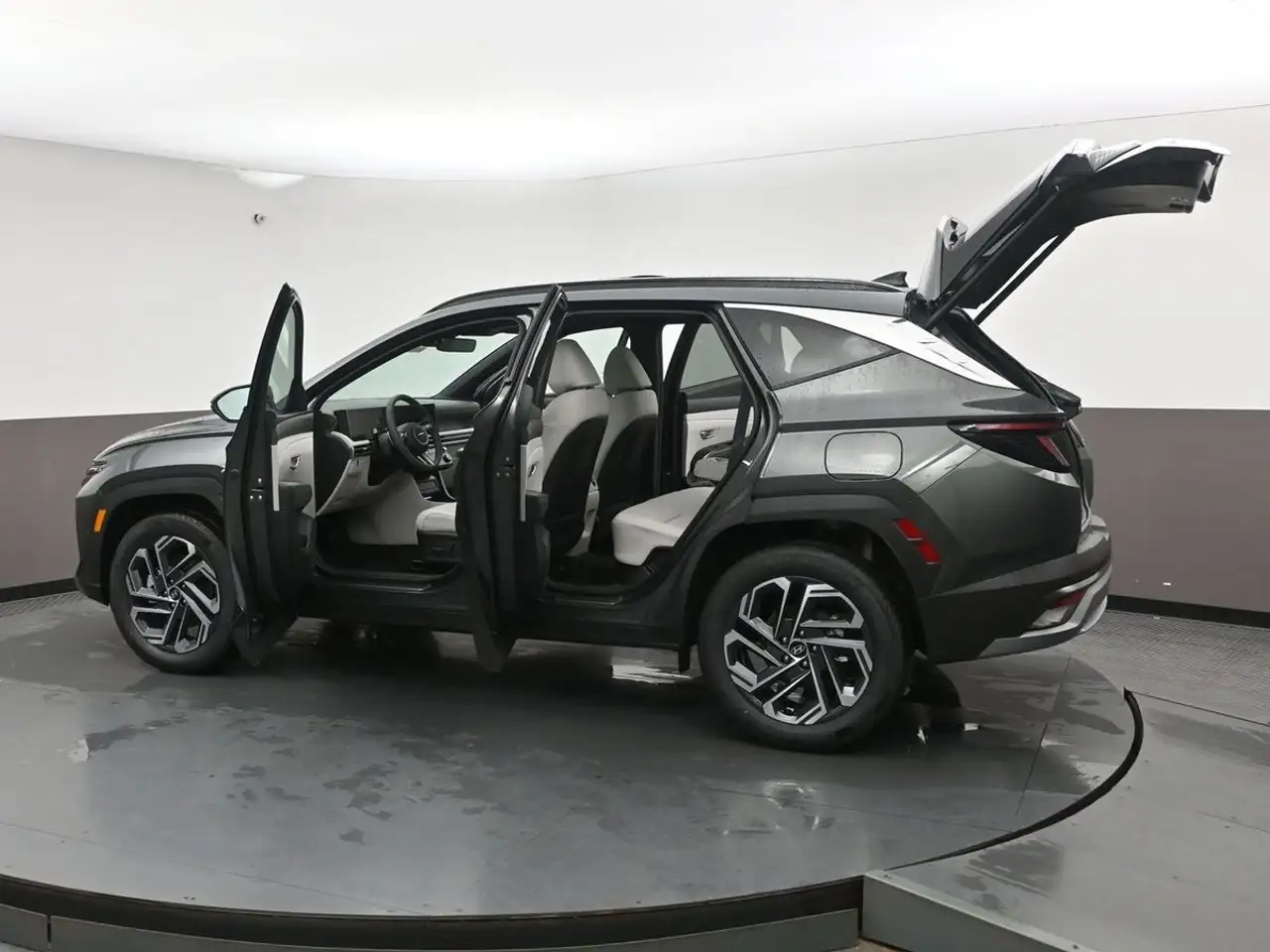 Hyundai TUCSON снимка Hyundai TUCSON