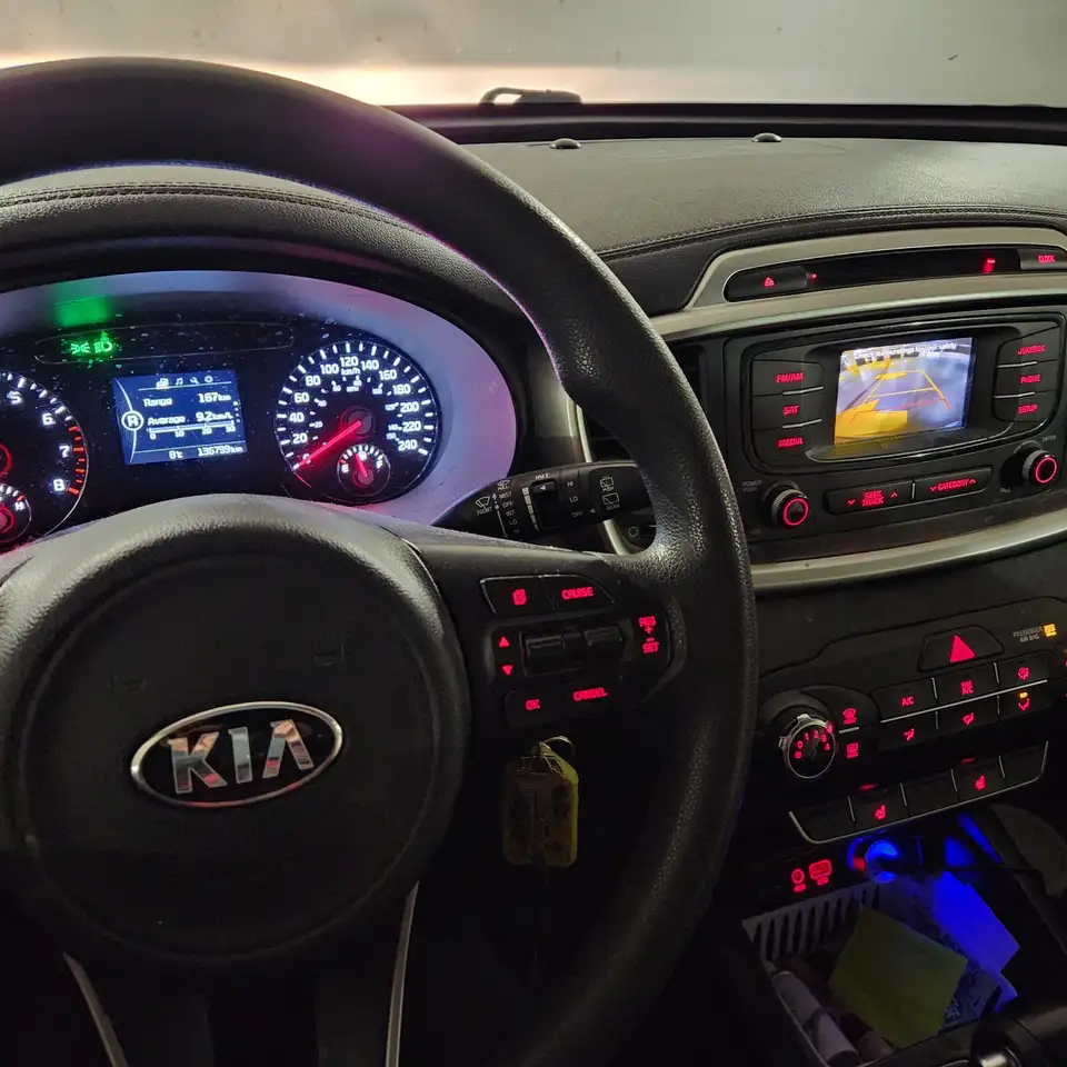 Kia Sorento снимка Kia Sorento