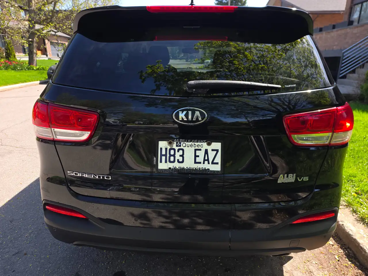 Kia Sorento photo Kia Sorento