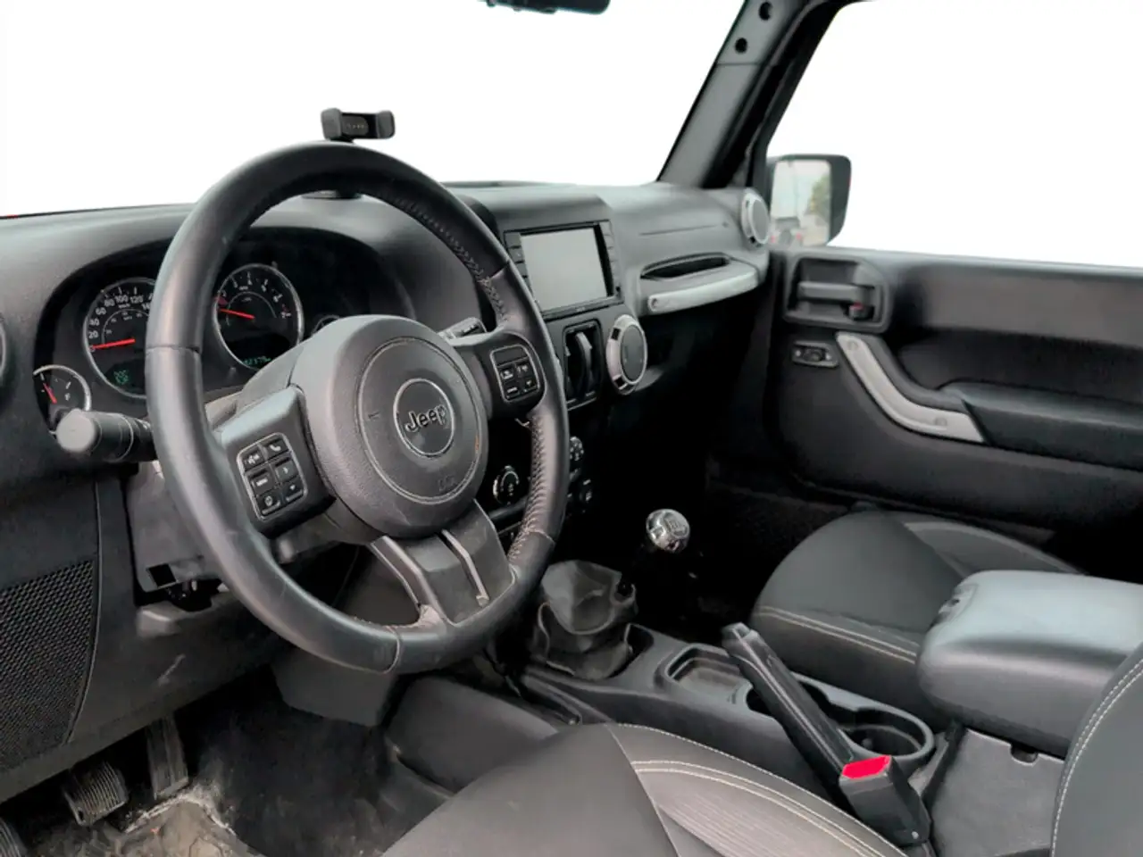 Jeep Wrangler снимка Jeep Wrangler