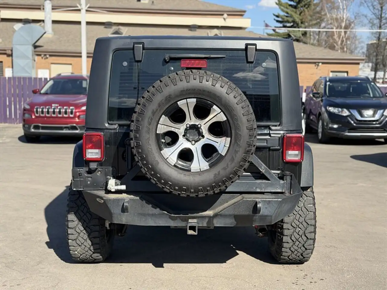 Jeep Wrangler снимка Jeep Wrangler