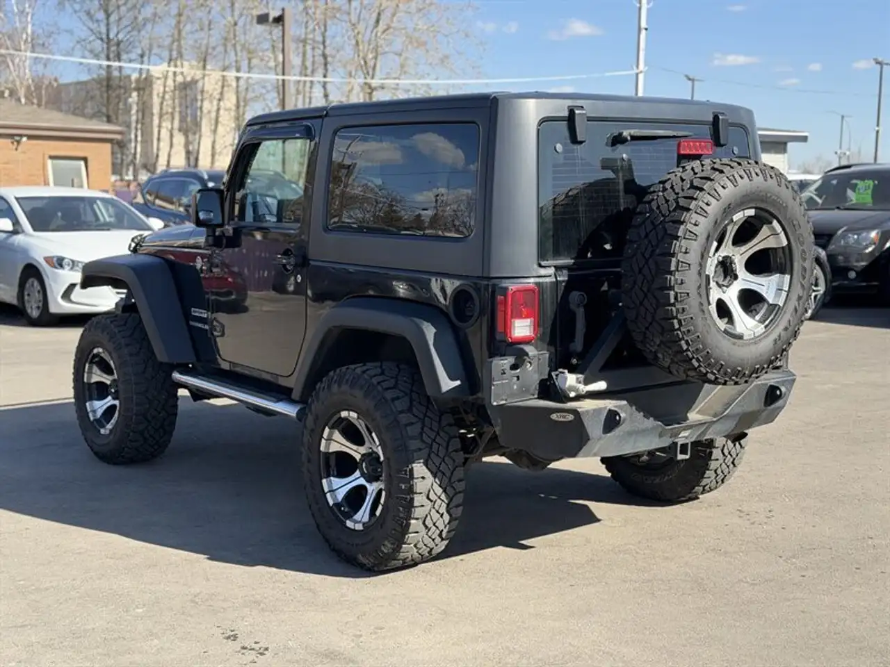 Jeep Wrangler снимка Jeep Wrangler