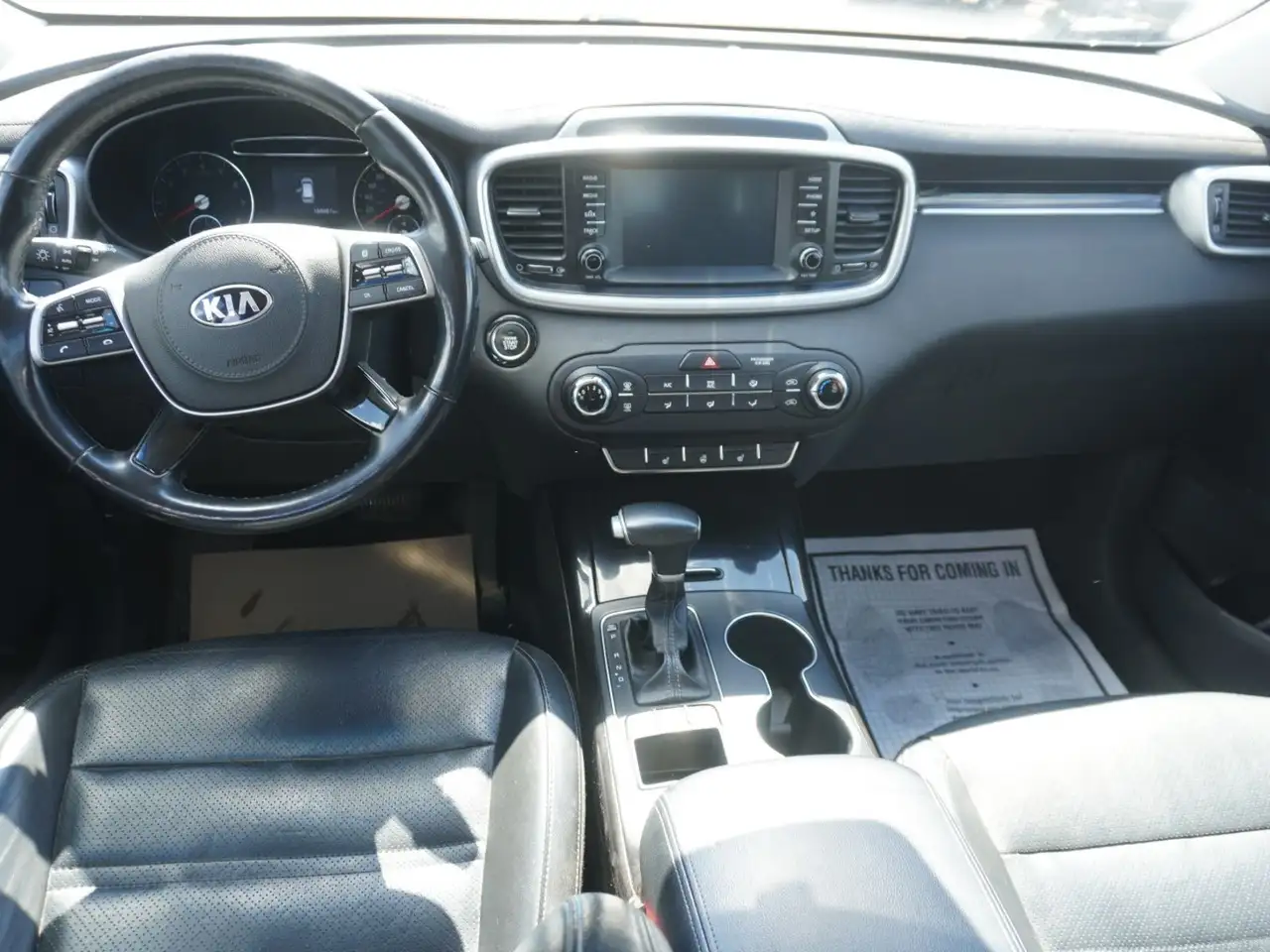 Kia Sorento photo Kia Sorento