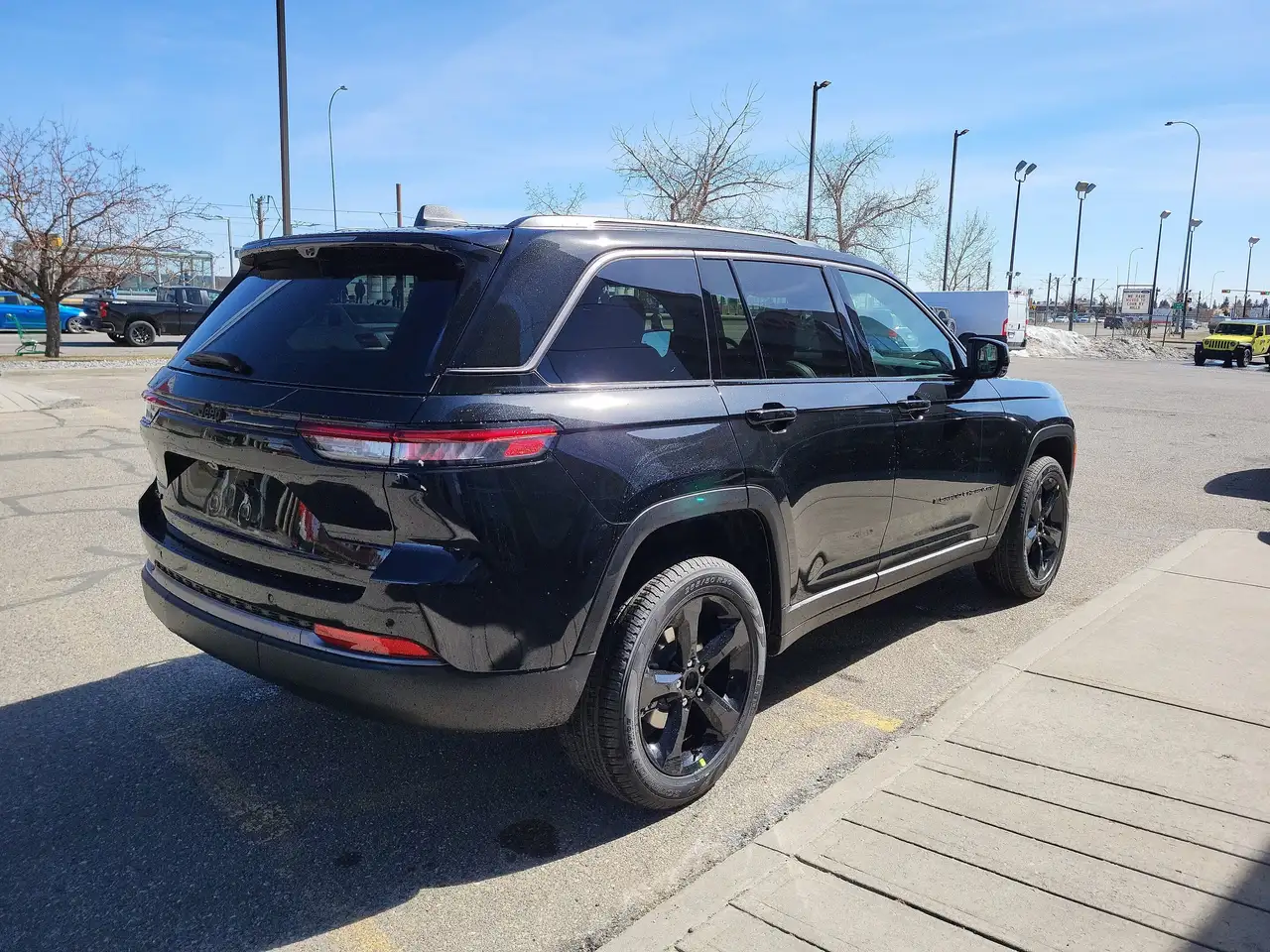 Jeep Grand Cherokee photo Jeep Grand Cherokee