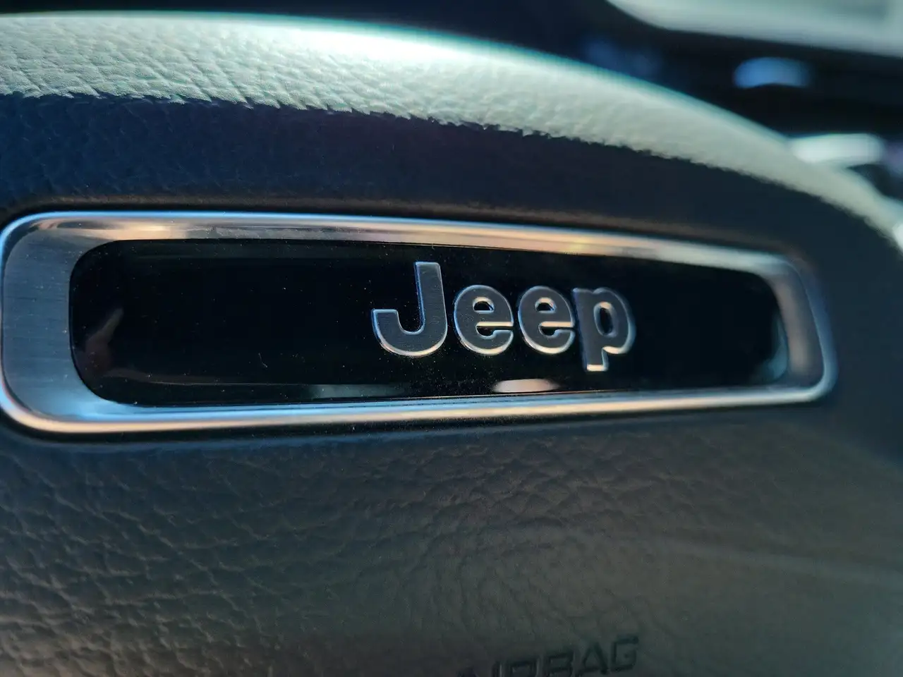 Jeep Grand Cherokee photo Jeep Grand Cherokee