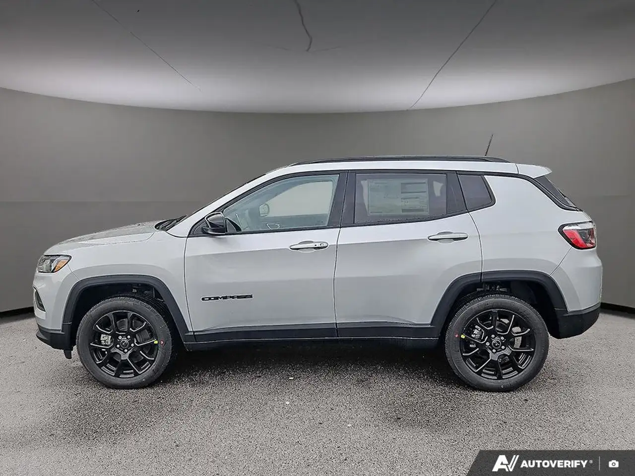 Jeep Compass снимка Jeep Compass