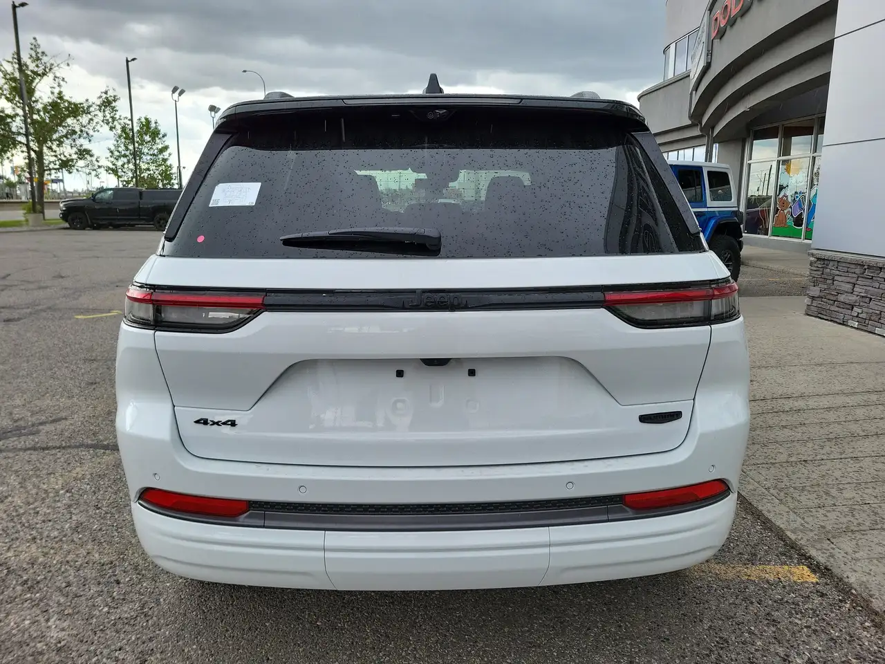 Jeep Grand Cherokee снимка Jeep Grand Cherokee