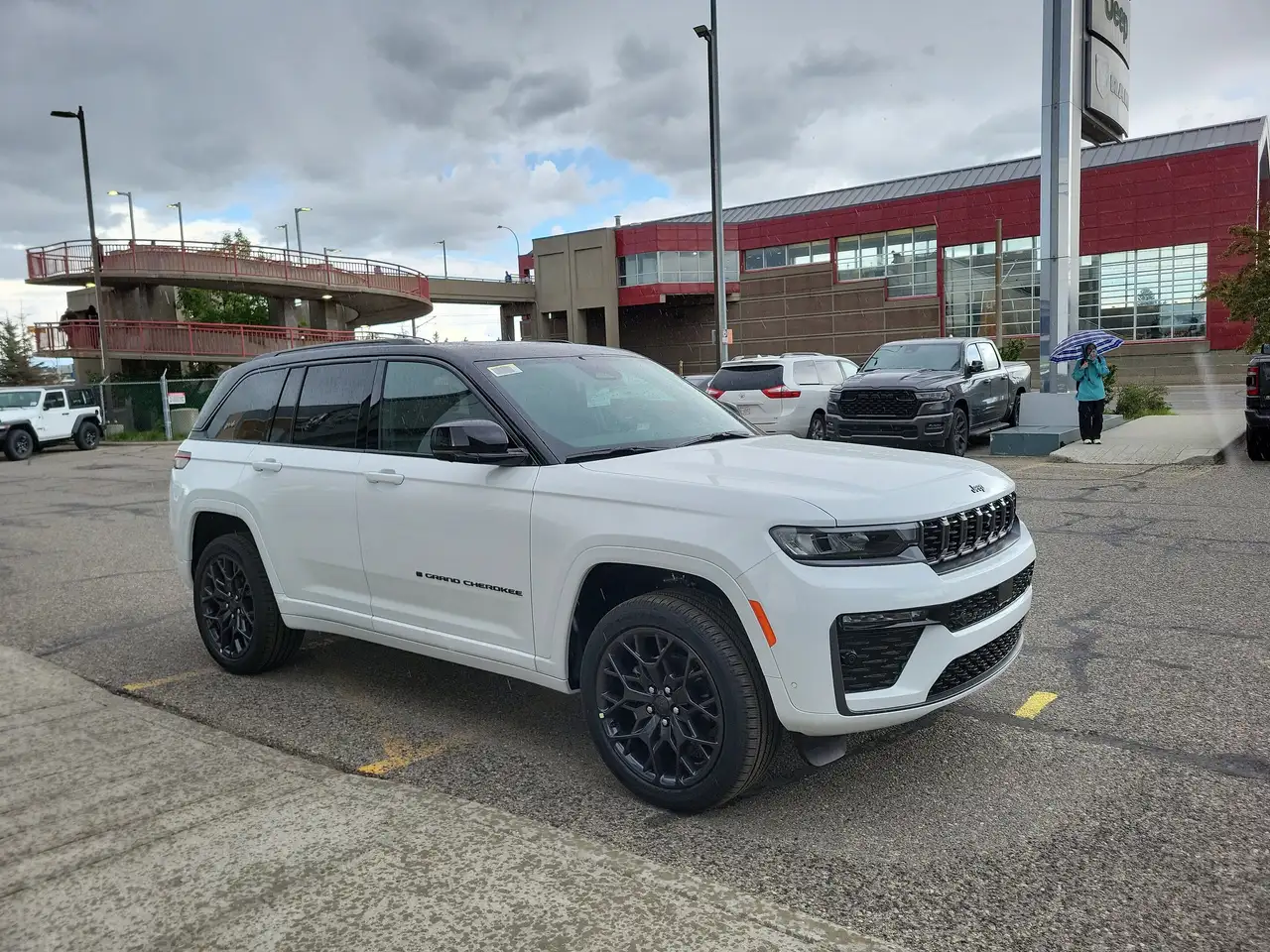 Jeep Grand Cherokee снимка Jeep Grand Cherokee