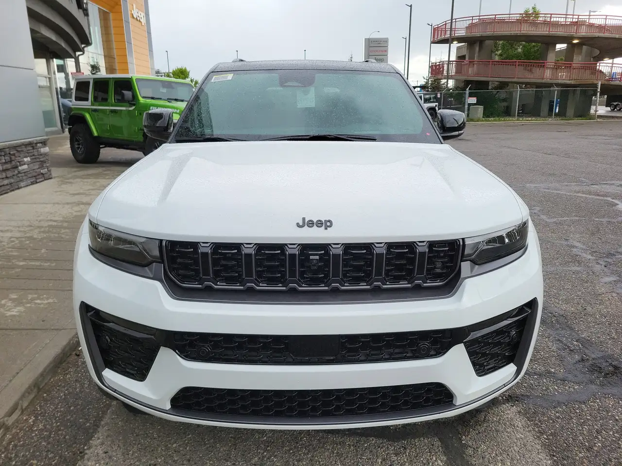 Jeep Grand Cherokee снимка Jeep Grand Cherokee