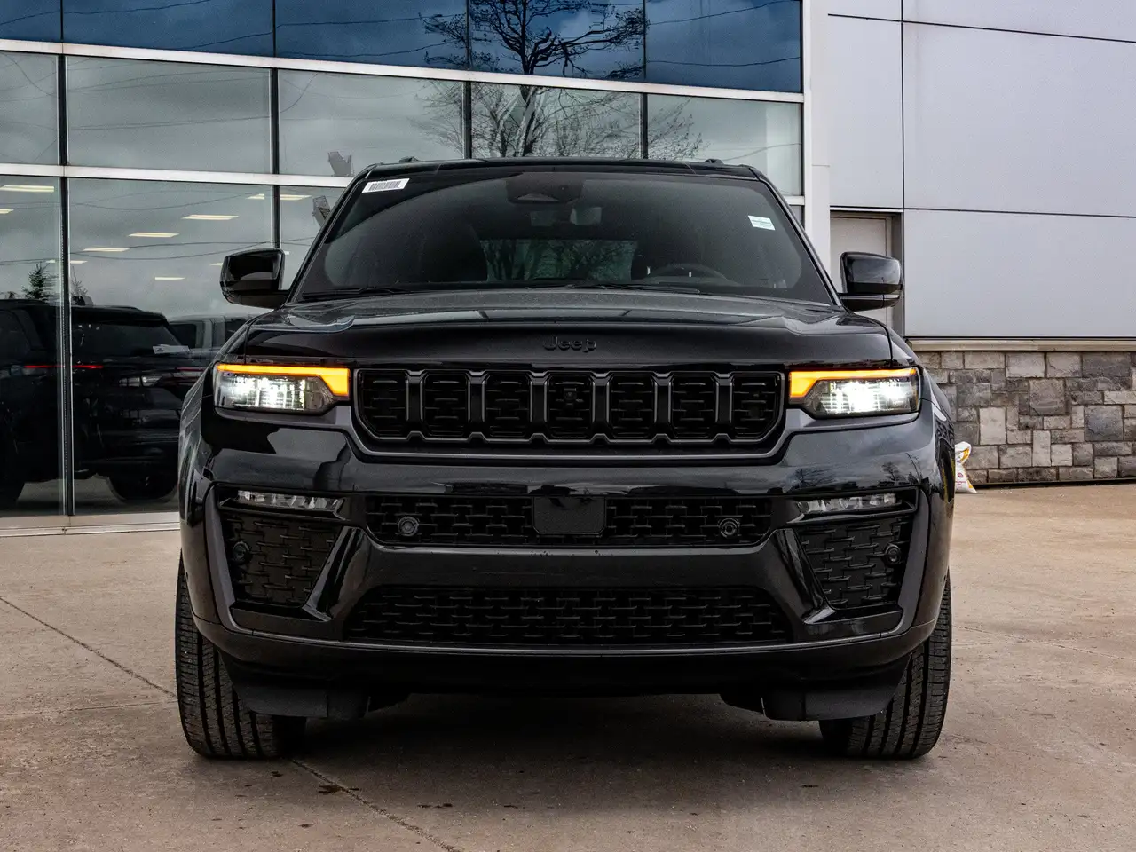 Jeep Grand Cherokee снимка Jeep Grand Cherokee