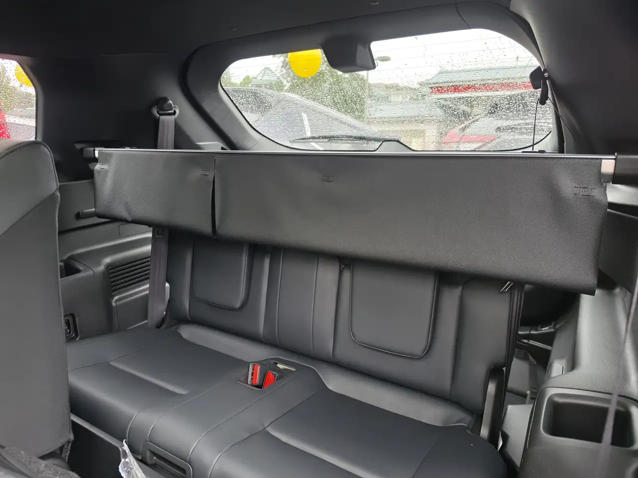 Mitsubishi Outlander photo Mitsubishi Outlander