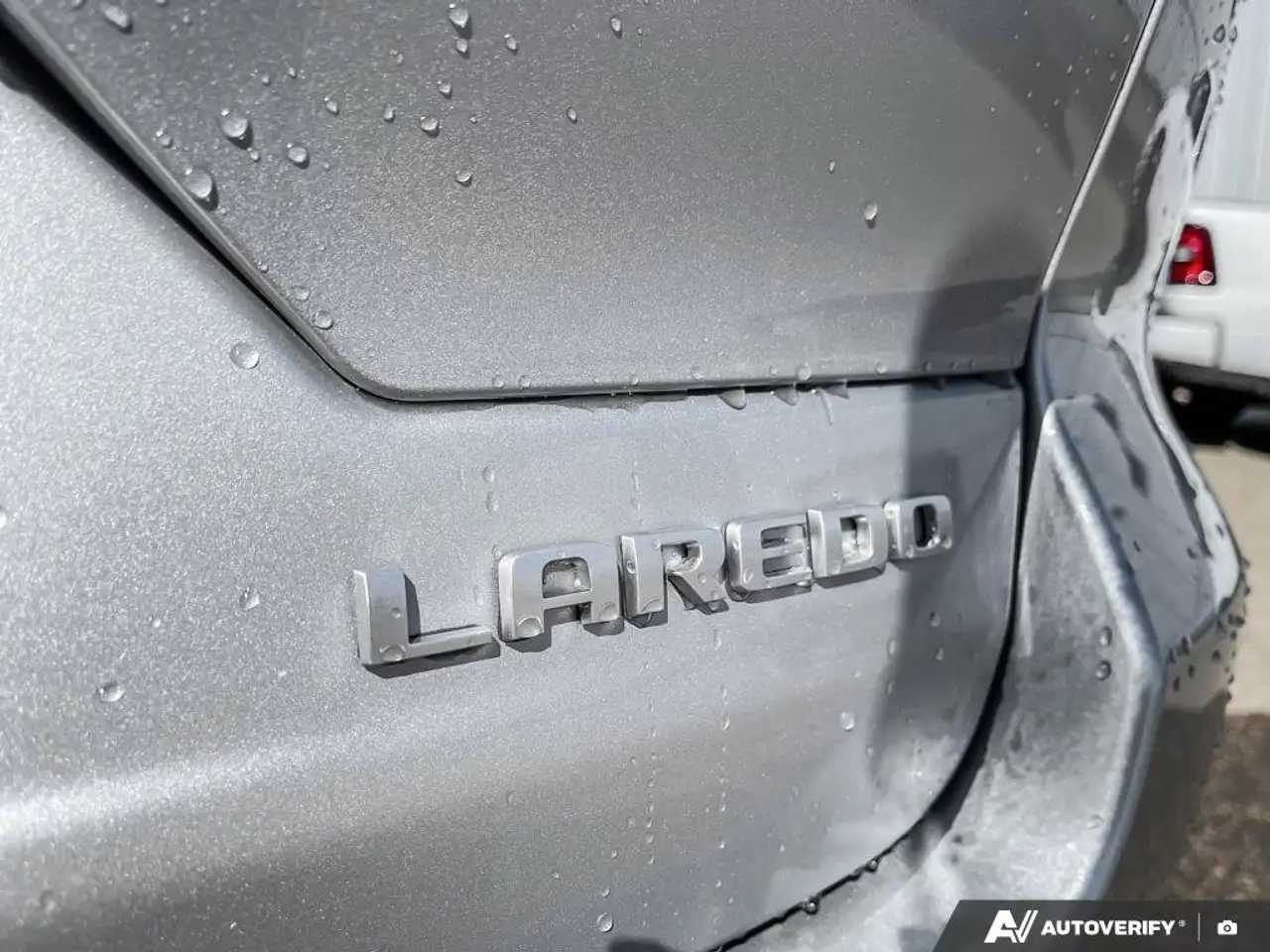 Jeep Grand Cherokee photo Jeep Grand Cherokee