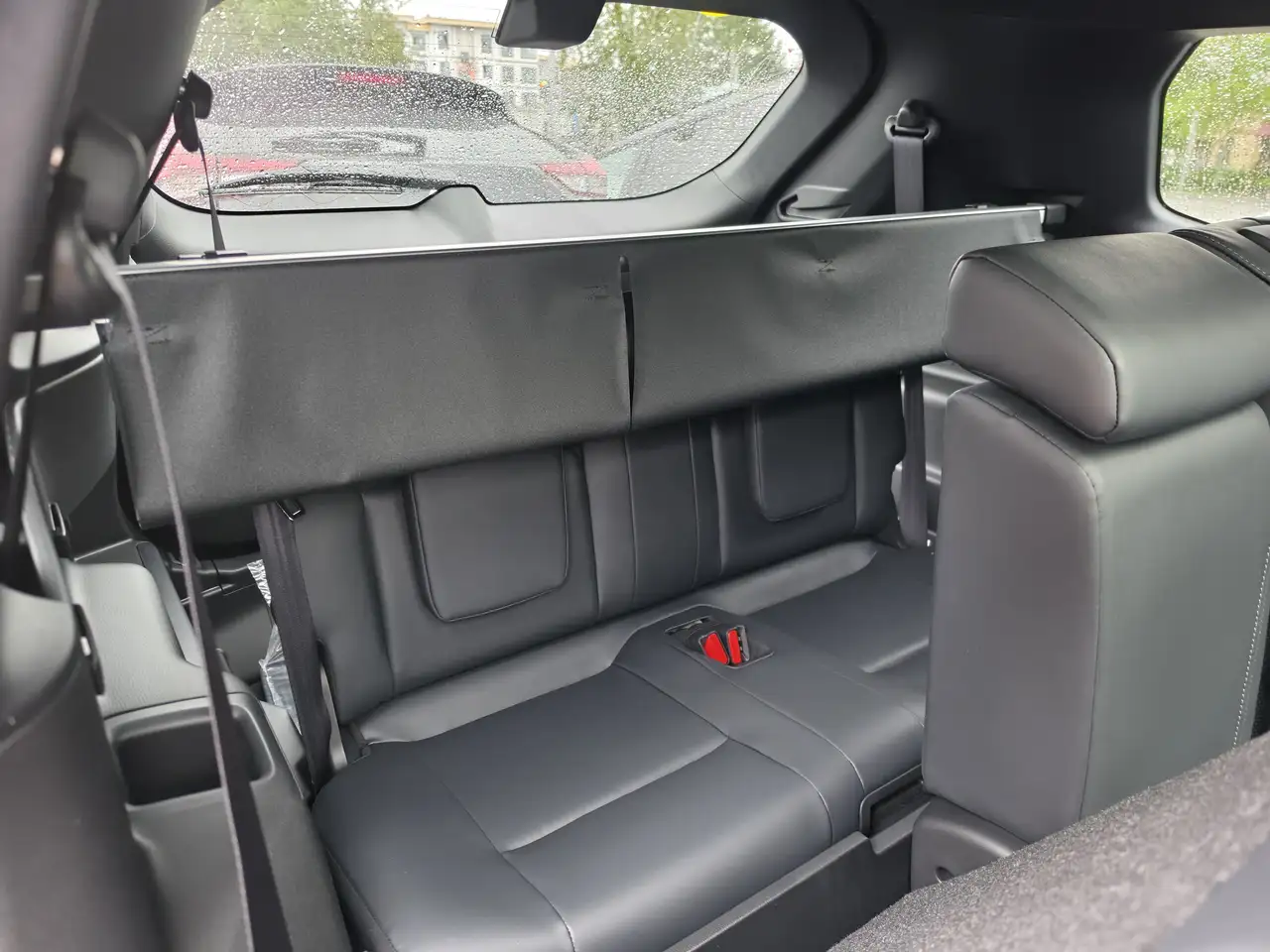Mitsubishi Outlander photo Mitsubishi Outlander