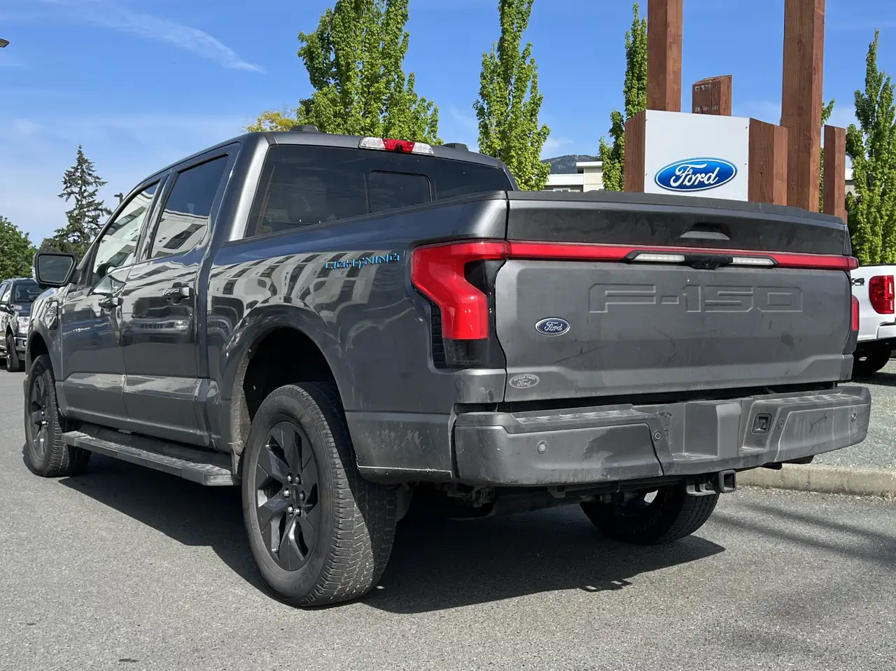 Ford F 150 Lightning снимка Ford F 150 Lightning