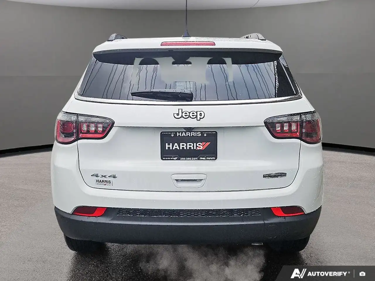 Jeep Compass photo Jeep Compass