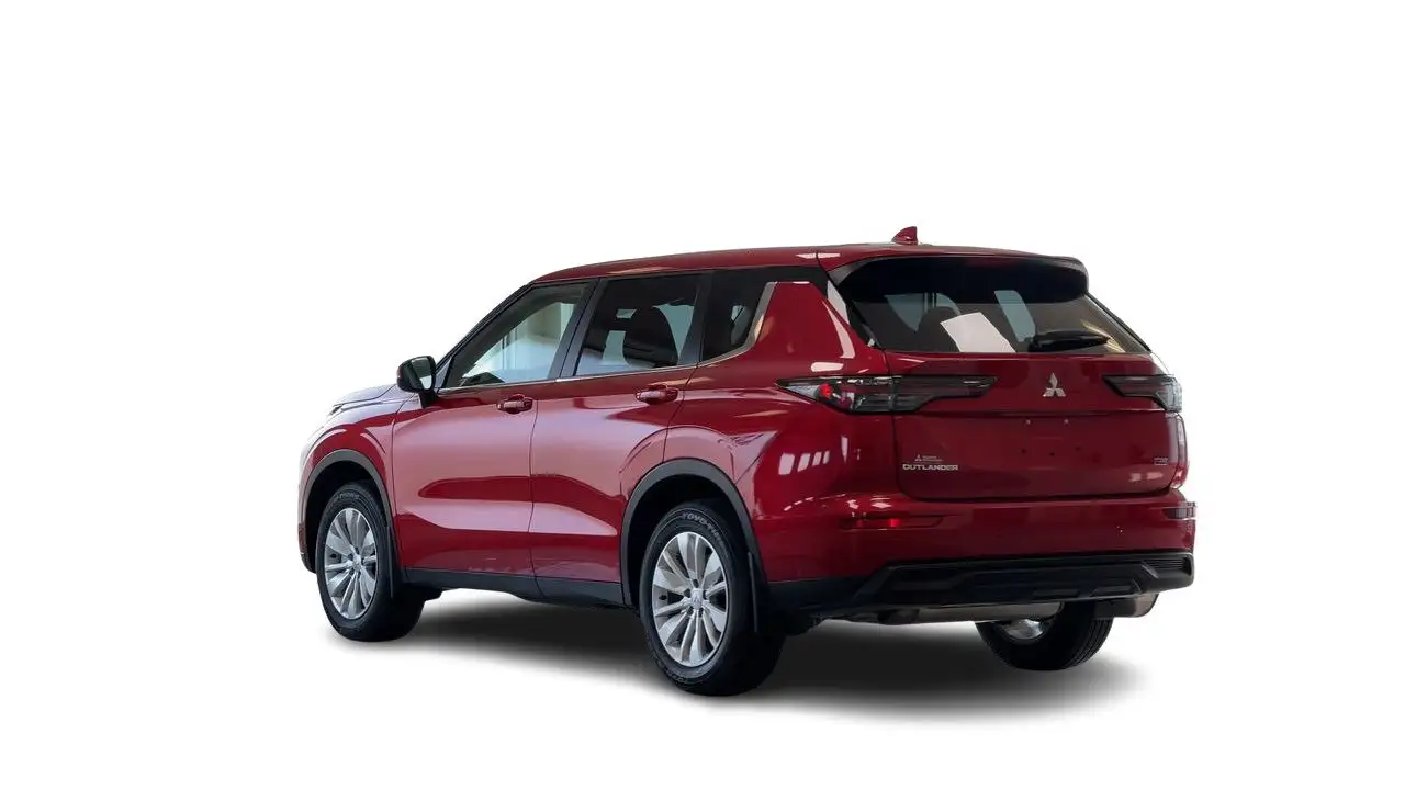 Mitsubishi Outlander photo Mitsubishi Outlander