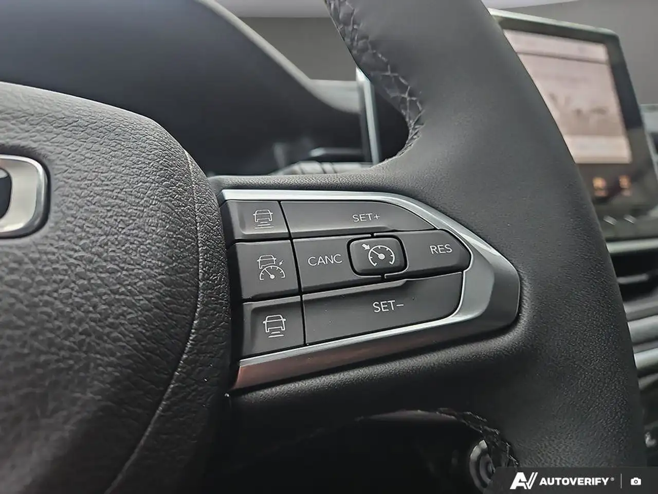 Jeep Compass photo Jeep Compass