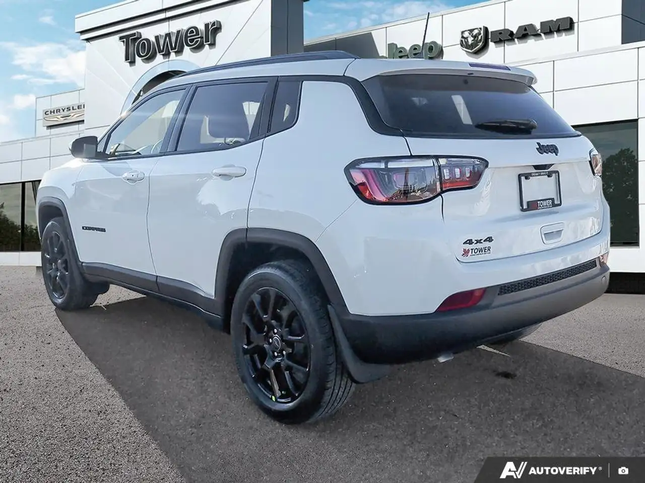 Jeep Compass photo Jeep Compass