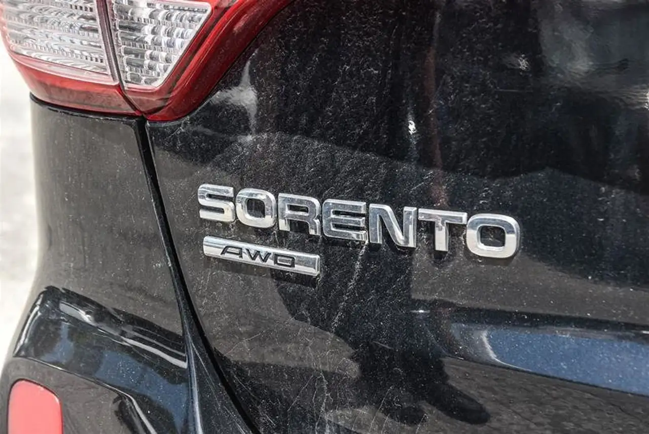 Kia Sorento снимка Kia Sorento
