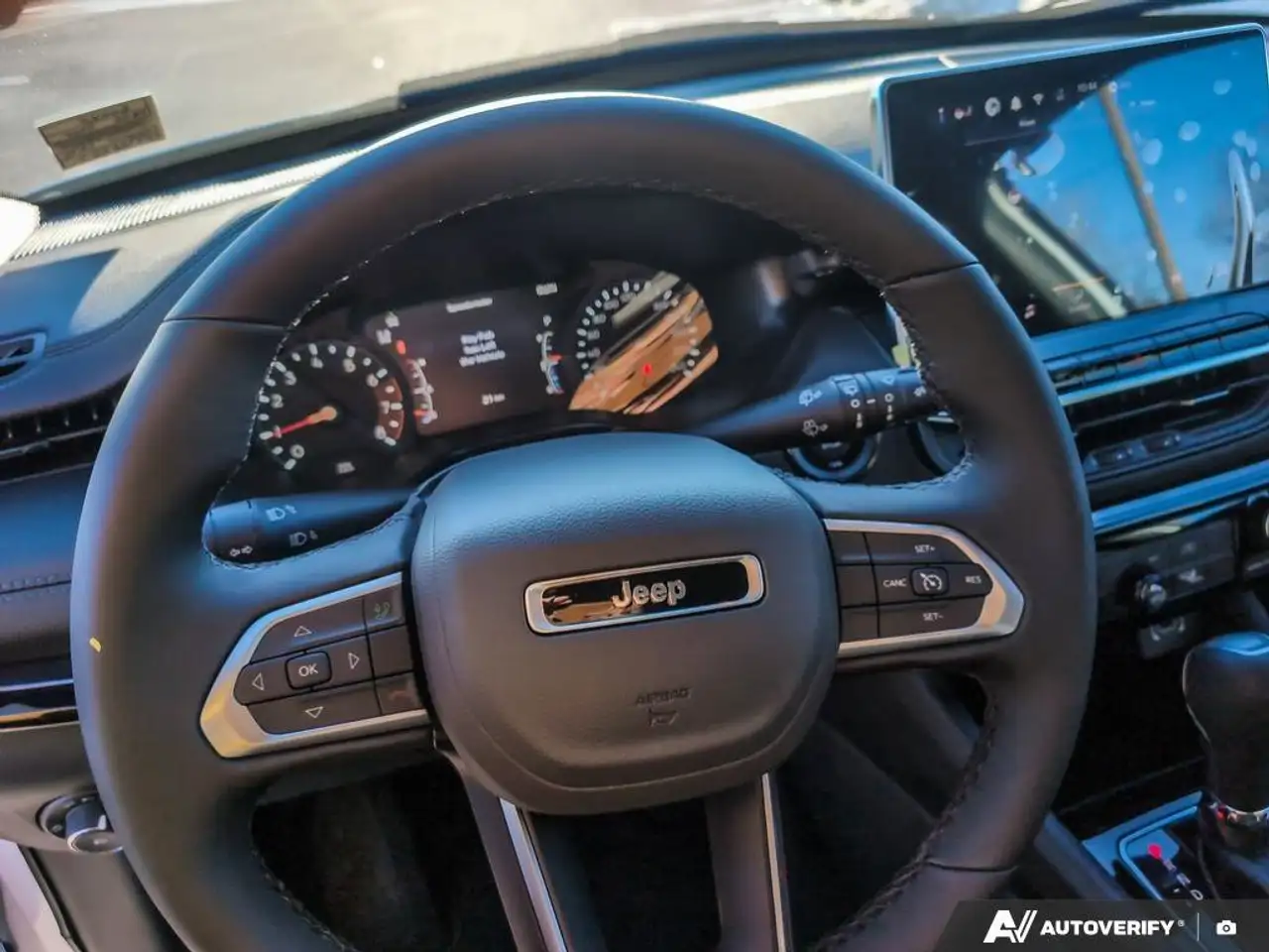Jeep Compass photo Jeep Compass