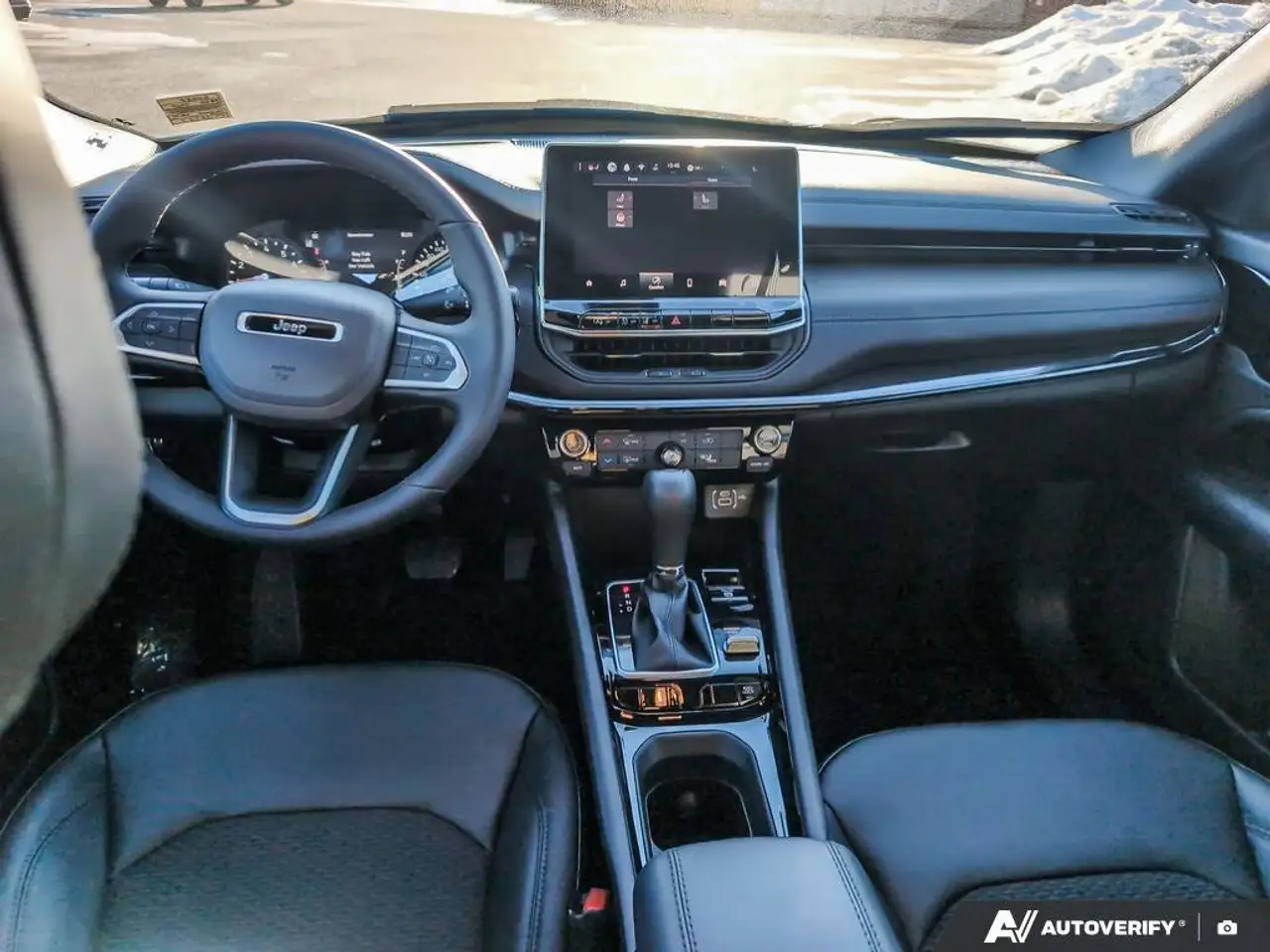 Jeep Compass photo Jeep Compass