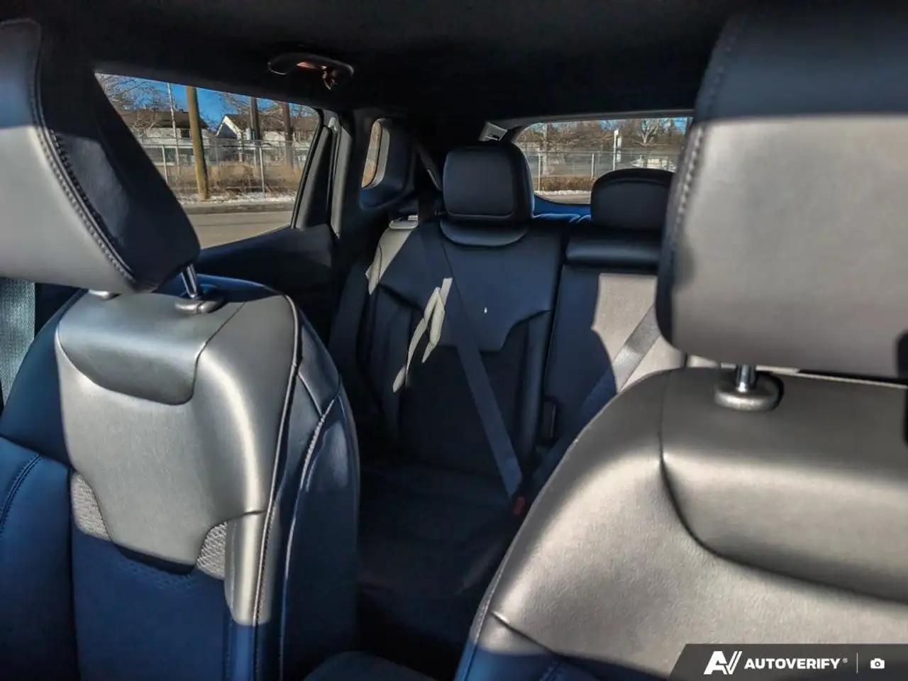Jeep Compass photo Jeep Compass
