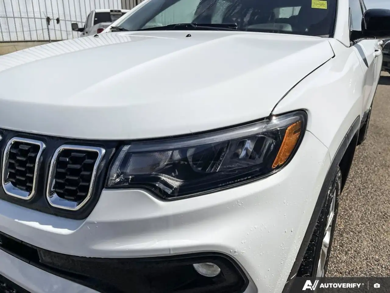 Jeep Compass photo Jeep Compass