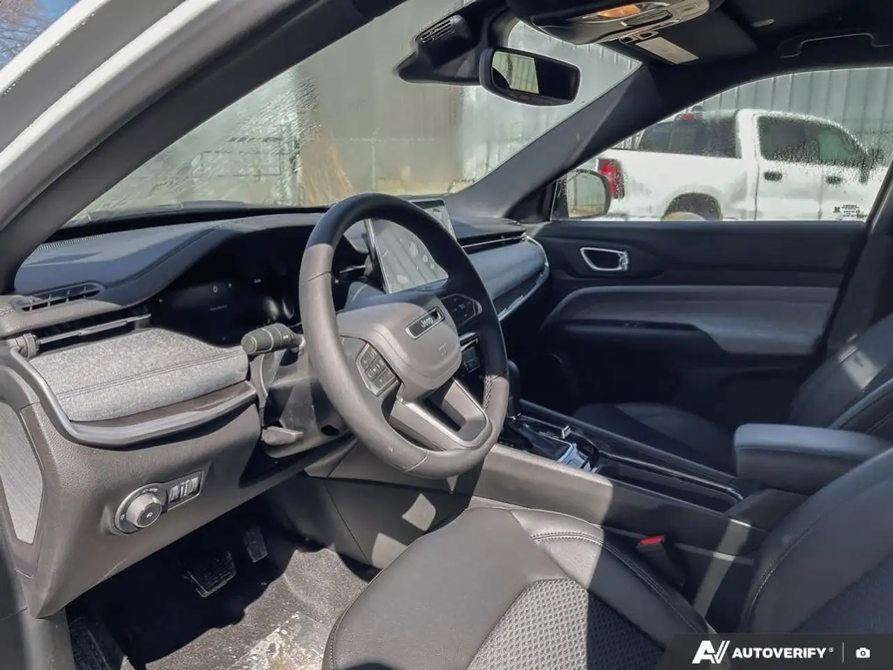 Jeep Compass photo Jeep Compass