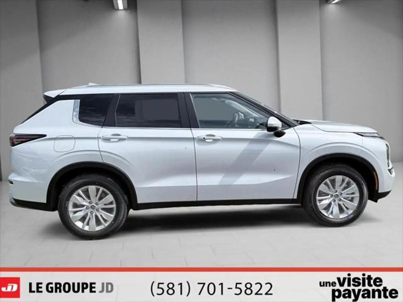 Mitsubishi Outlander photo Mitsubishi Outlander