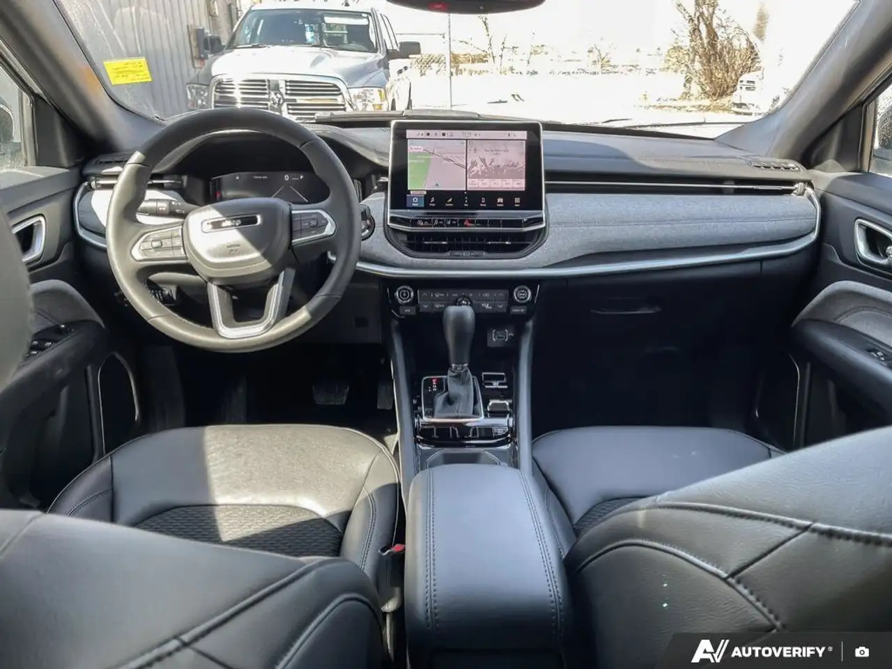 Jeep Compass photo Jeep Compass