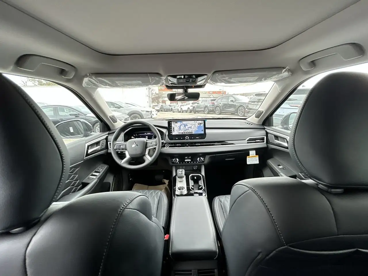 Mitsubishi Outlander снимка Mitsubishi Outlander