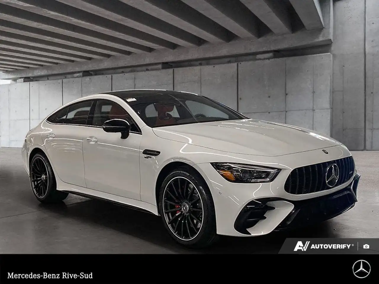 Mercedes-Benz AMG GT снимка Mercedes-Benz AMG GT