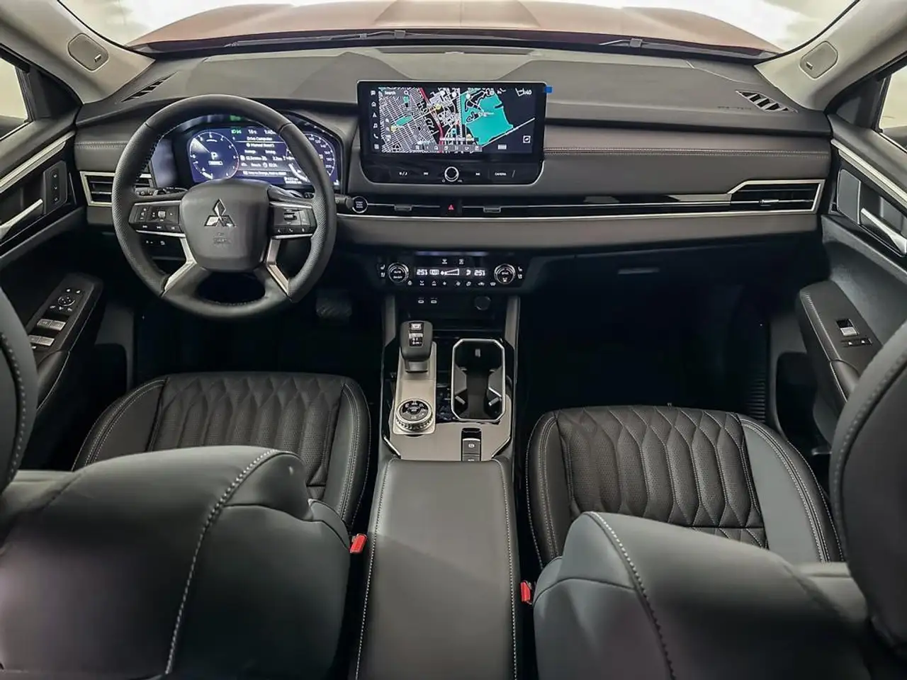 Mitsubishi Outlander снимка Mitsubishi Outlander
