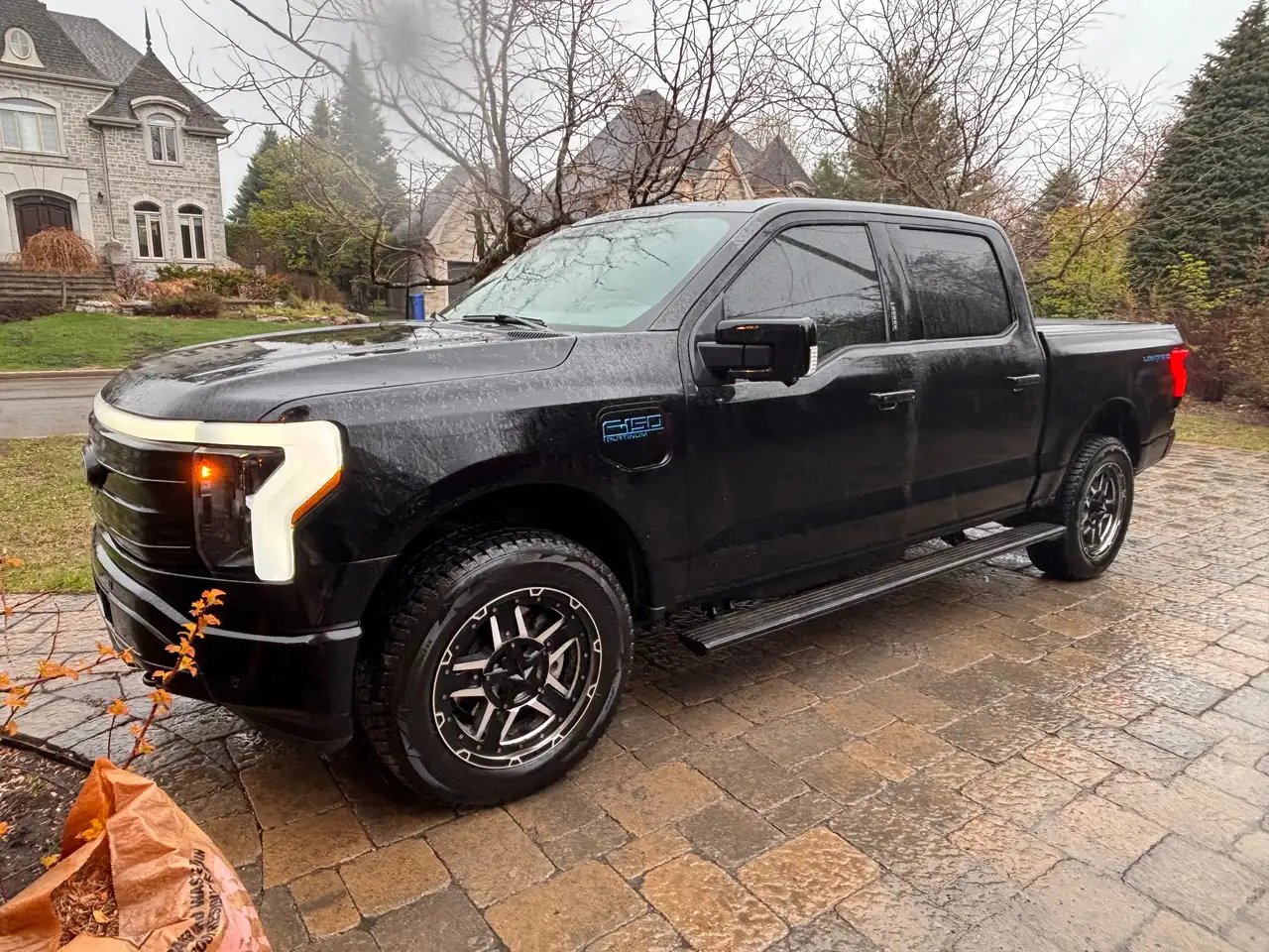 2024 Ford F 150 Lightning