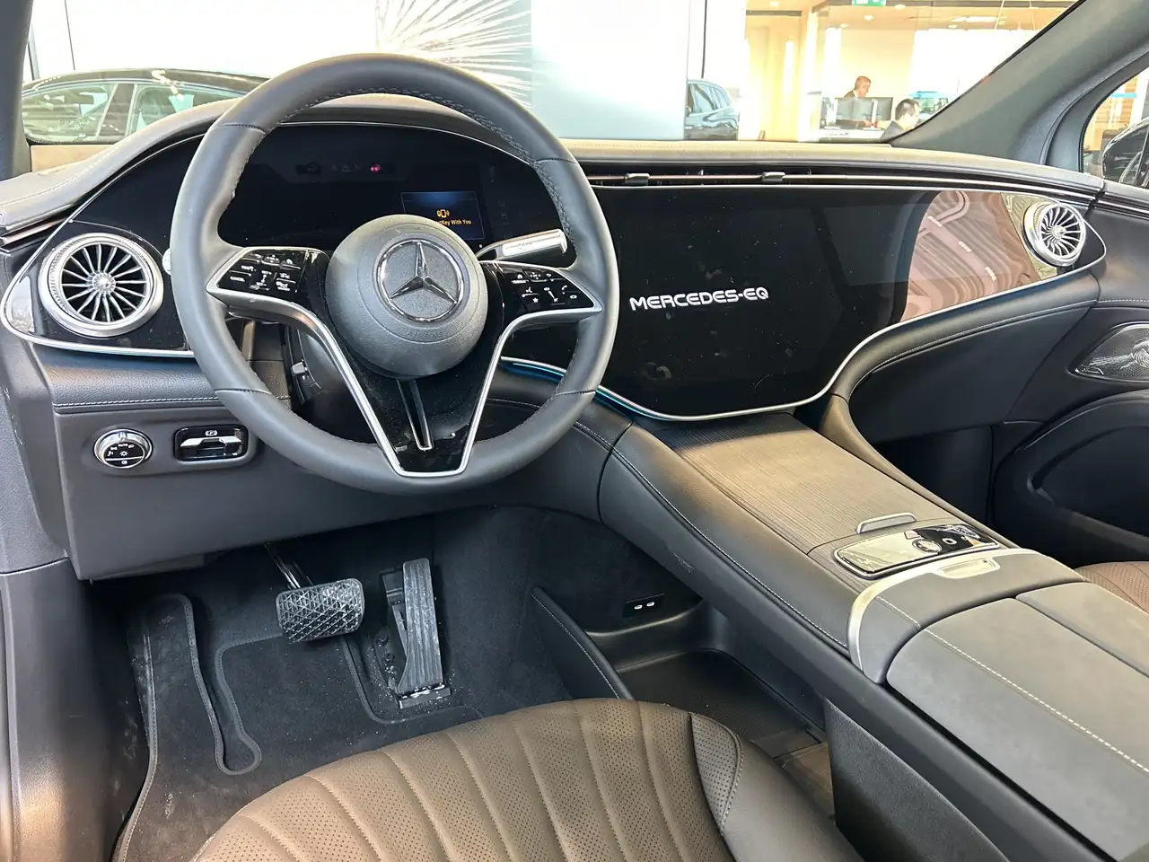Mercedes-Benz EQS снимка Mercedes-Benz EQS