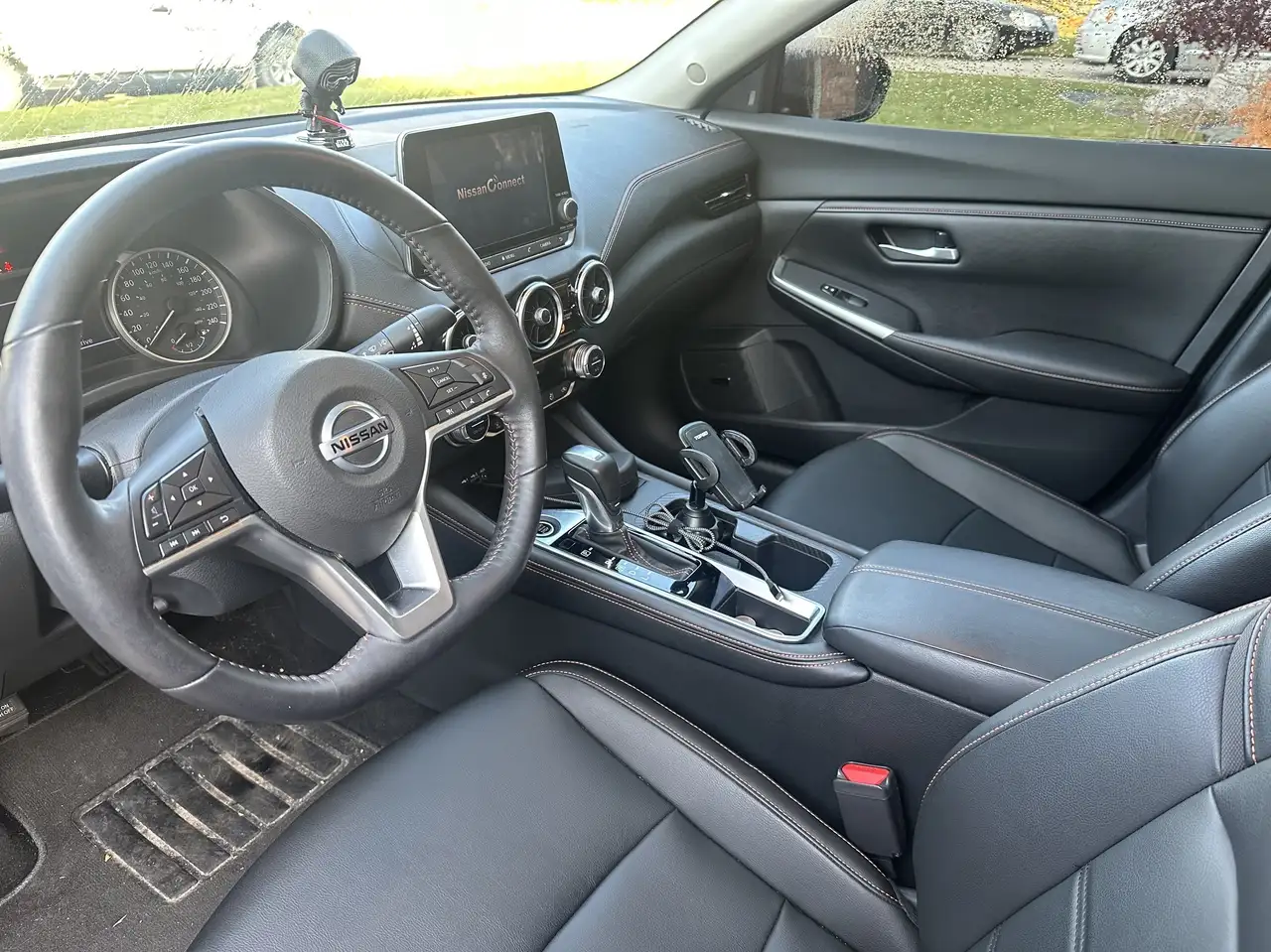 Nissan Sentra снимка Nissan Sentra